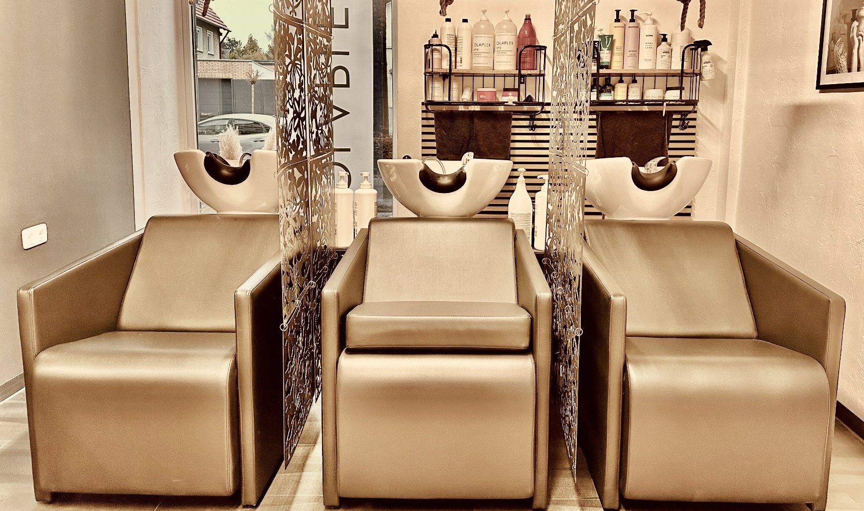 Wellenreiter Salon Interior